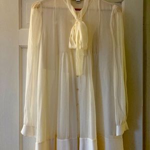 Romantic, classy seer flowing dress